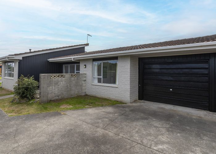  at 1/198 Manly Street, Paraparaumu Beach, Paraparaumu