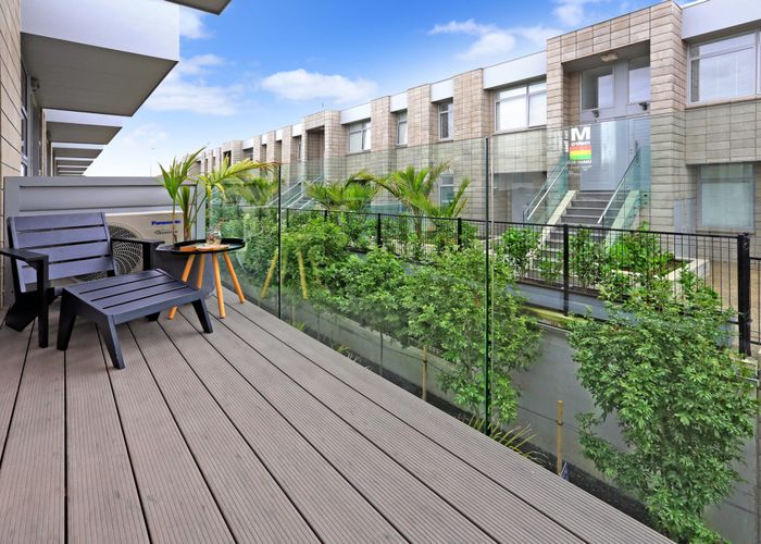  at 401 Murphys Rd, Flat Bush, Manukau City, Auckland
