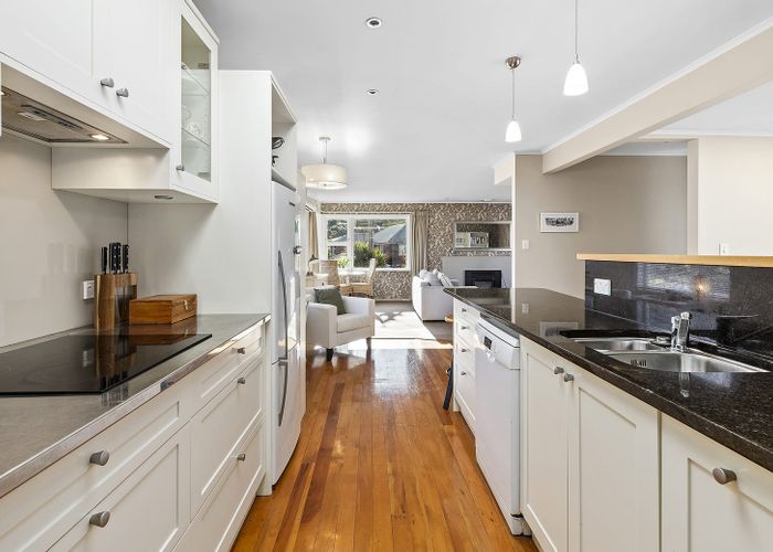  at 9 Huntleigh Park Way, Ngaio, Wellington