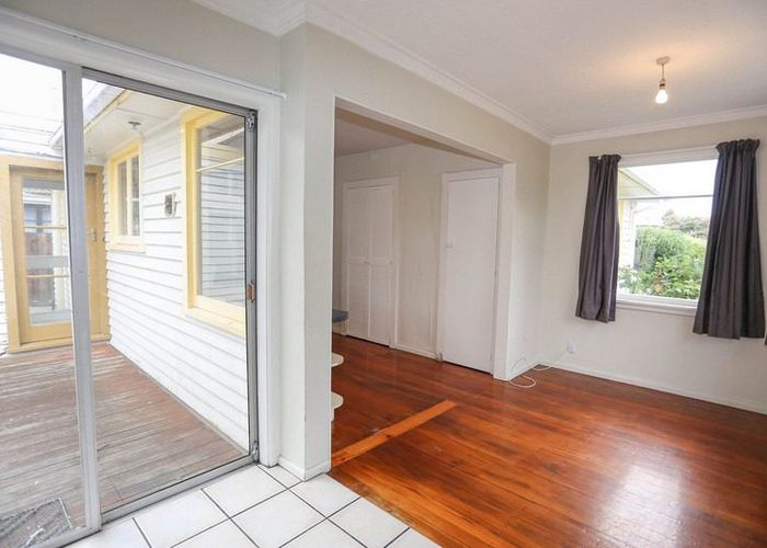  at 8 Wentworth Street, Ilam, Christchurch City, Canterbury