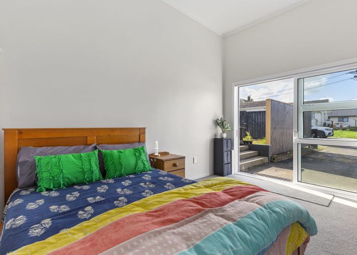  at 1A Bowater Place, Manurewa, Manukau City, Auckland