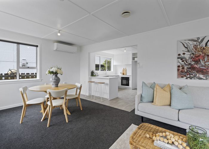  at 7 York Crescent, Westown, New Plymouth, Taranaki