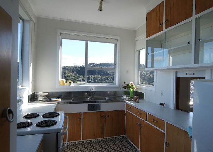  at 48 Overtoun Terrace, Hataitai, Wellington