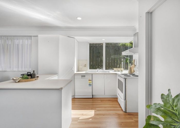  at 1/43 Donald Street, Stanmore Bay, Whangaparaoa