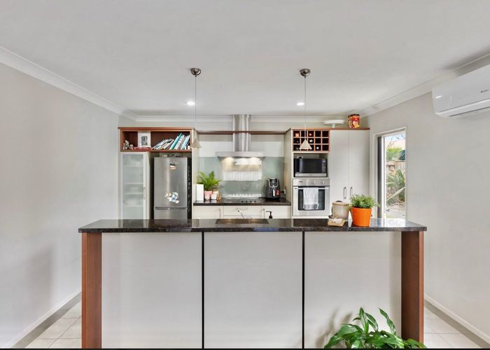  at 3 Bridgefield Crescent, Flat Bush, Manukau City, Auckland