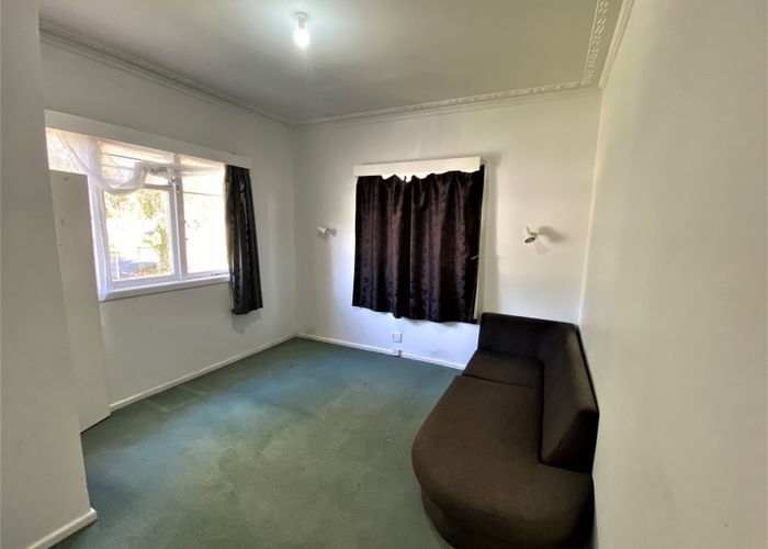  at 66 Methuen Road, New Windsor, Auckland