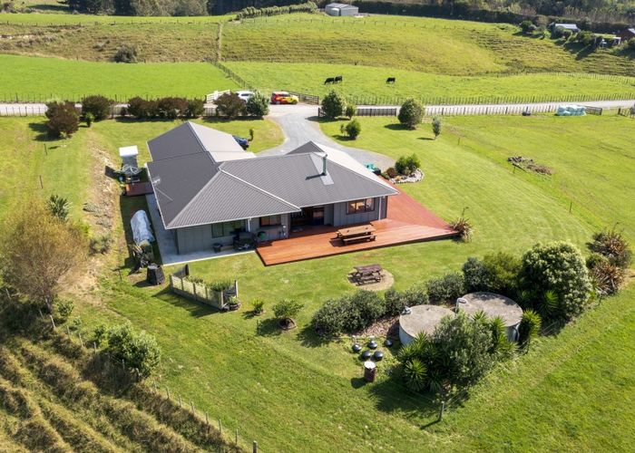  at 41 Serenity Lane, Koputaroa