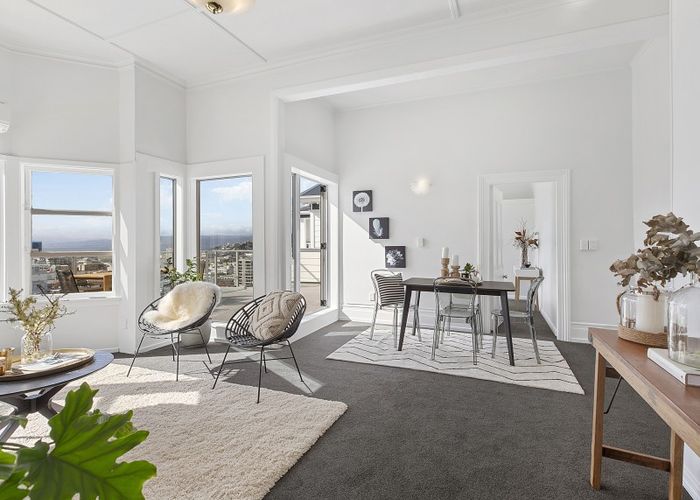 at 12 Maarama Crescent, Aro Valley, Wellington
