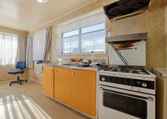  at 53 Oakfield Crescent, Pukete, Hamilton, Waikato