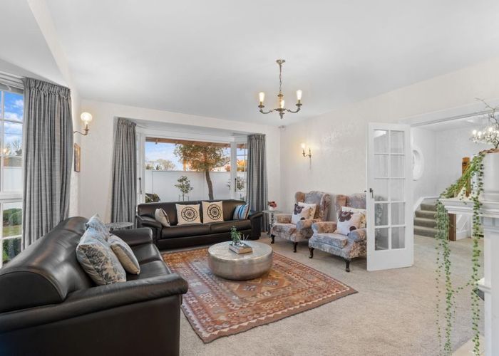  at 24 Snowdon Road, Fendalton, Christchurch