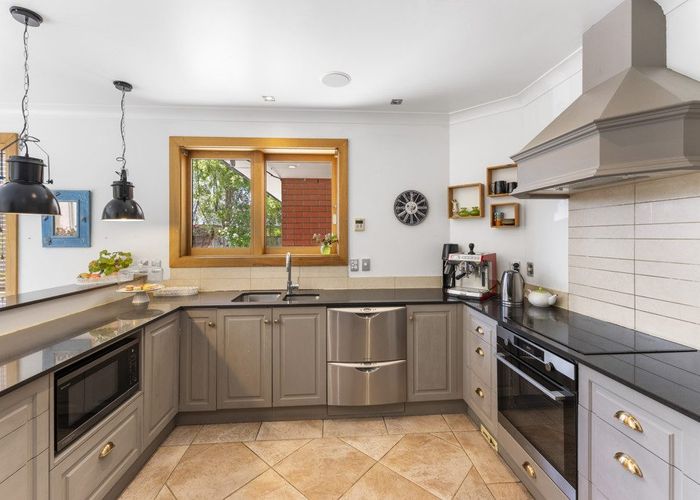  at 9 Henridge Place, Avonhead, Christchurch City, Canterbury