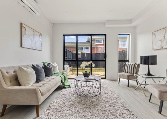  at 8/86-90 Elliot Street, Pahurehure, Papakura, Auckland