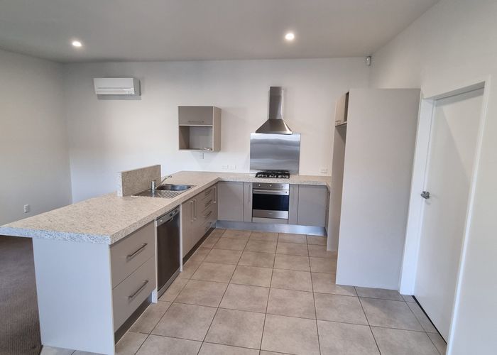  at Waterloo Road, Waterloo, Lower Hutt, Wellington