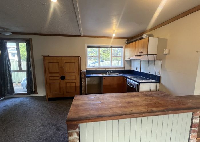  at 15 Domain Terrace, Spreydon, Christchurch City, Canterbury
