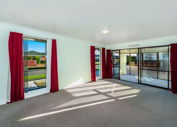  at 1/17 Apollo Place, Papanui, Christchurch City, Canterbury