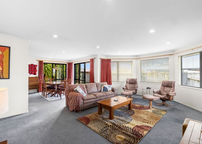  at 41 Lord Rutherford Road North, Brightwater
