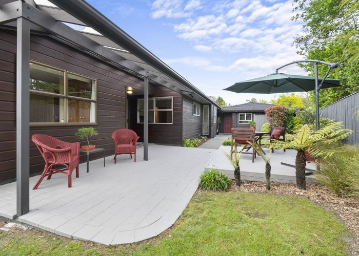  at 18 Clifton Terrace, Fitzherbert, Palmerston North, Manawatu / Whanganui
