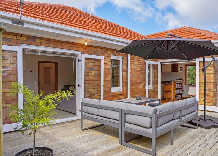  at 4A Larch Street, Avondale, Auckland