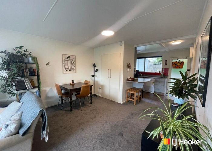  at 2/84 Warrender Street, North Dunedin, Dunedin, Otago