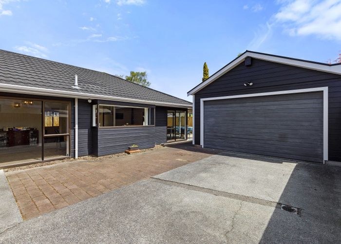  at 19 Memphis Grove, Totara Park, Upper Hutt, Wellington