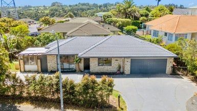  at 13 Wairere Road, The Gardens, Auckland