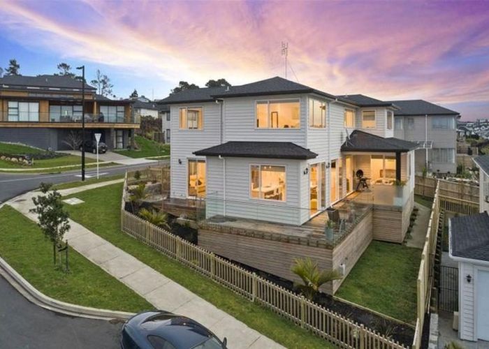  at 2 Arriere Lane, Silverdale, Silverdale