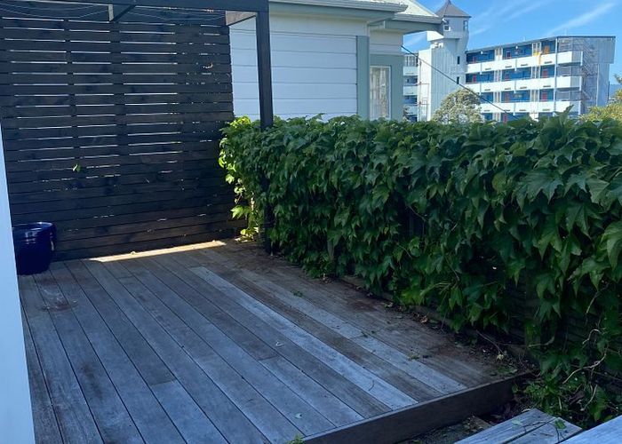  at 14 Brooklyn Road, Aro Valley, Wellington, Wellington