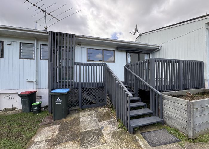  at 2/81 White Swan Road, Mount Roskill, Auckland City, Auckland