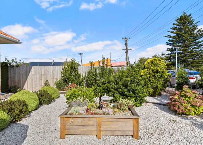  at 484 Great South Road, Papatoetoe, Auckland