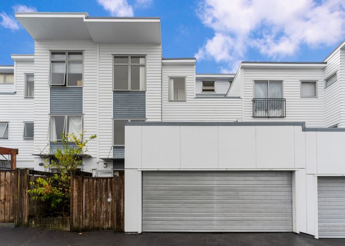  at 16/3 Wagener Place, Mount Albert, Auckland City, Auckland