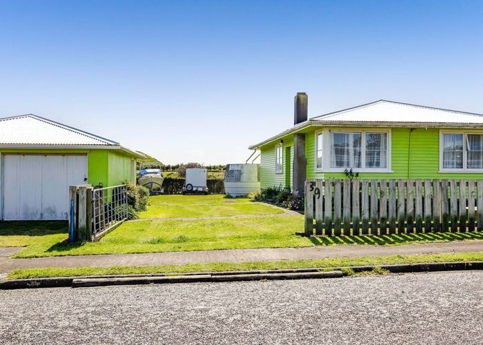  at 39 Pungarehu Road, Opunake