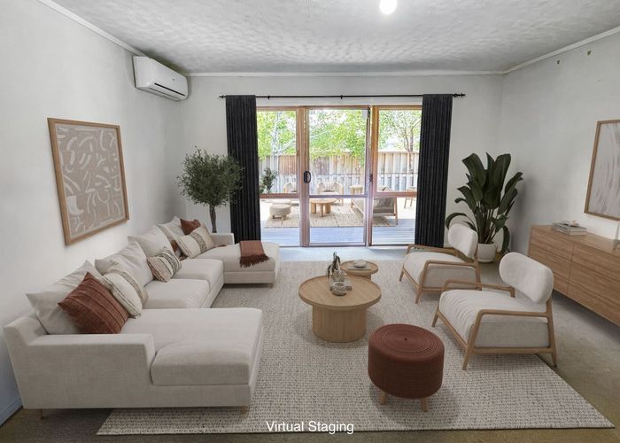  at 1/28 Bramley Drive, Farm Cove, Manukau City, Auckland