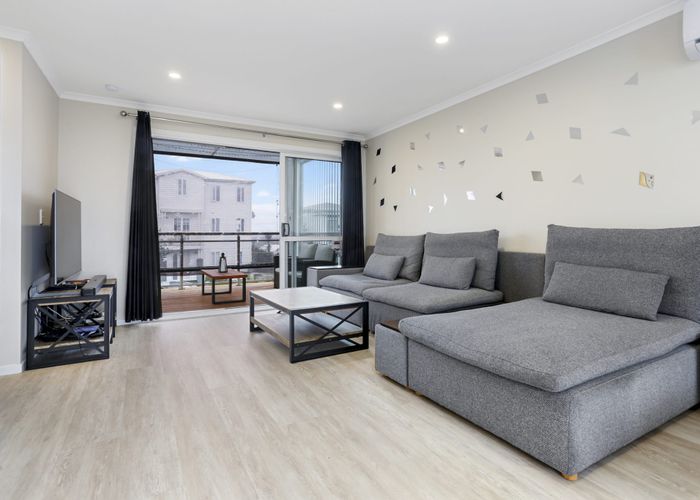  at 28 Joseph Street, Flat Bush, Auckland