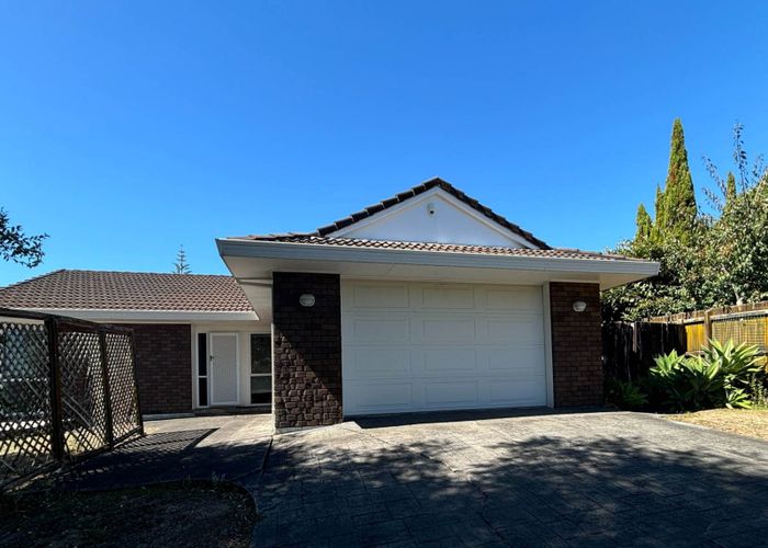  at 4 Drysdale Place, Somerville, Manukau City, Auckland