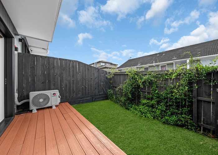  at 6/17 Parker Avenue, New Lynn, Waitakere City, Auckland