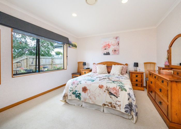  at 1 Rose Place, Awapuni, Palmerston North