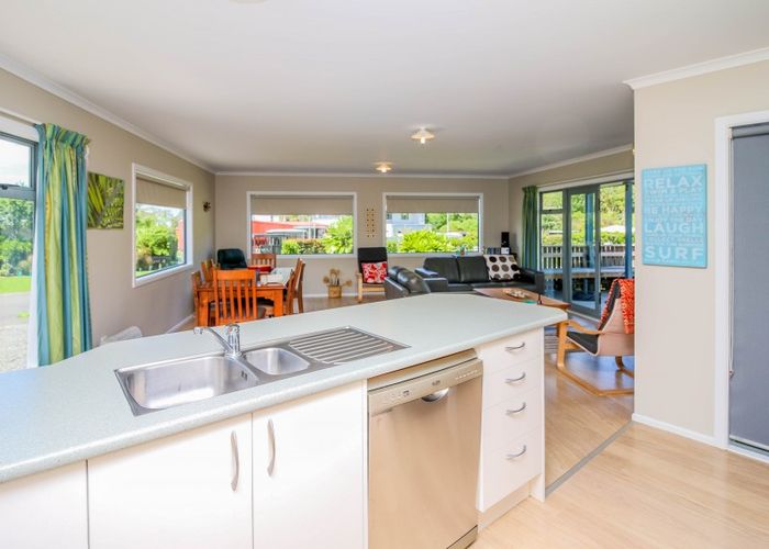  at 4 Nga Manu Place, Tangoio
