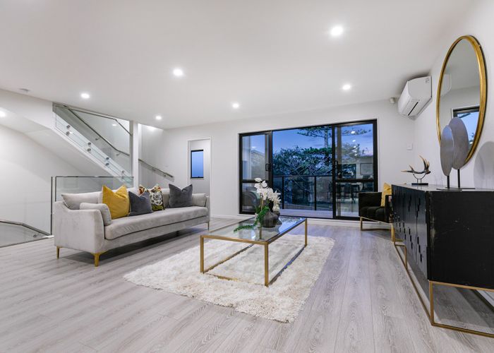  at 19E Hastings Road, Mairangi Bay, North Shore City, Auckland