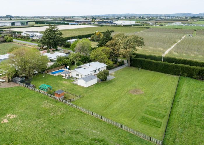  at 155 Ormond Road, Twyford