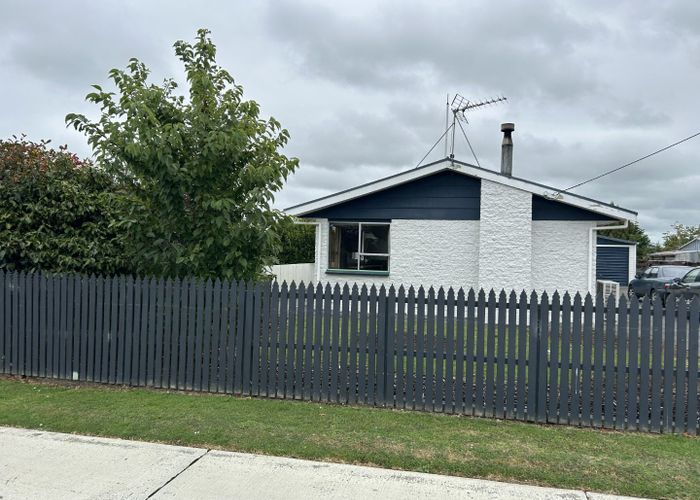  at 8 Drury Lane, Grasmere, Invercargill