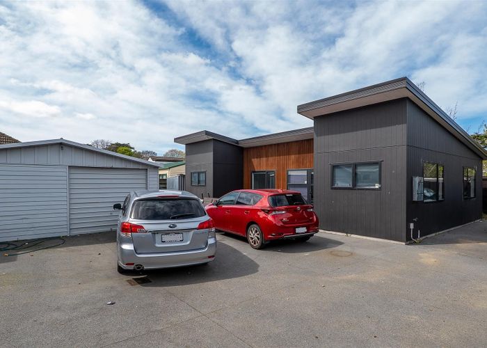  at 42 & 42a Suva Street, Upper Riccarton, Christchurch City, Canterbury