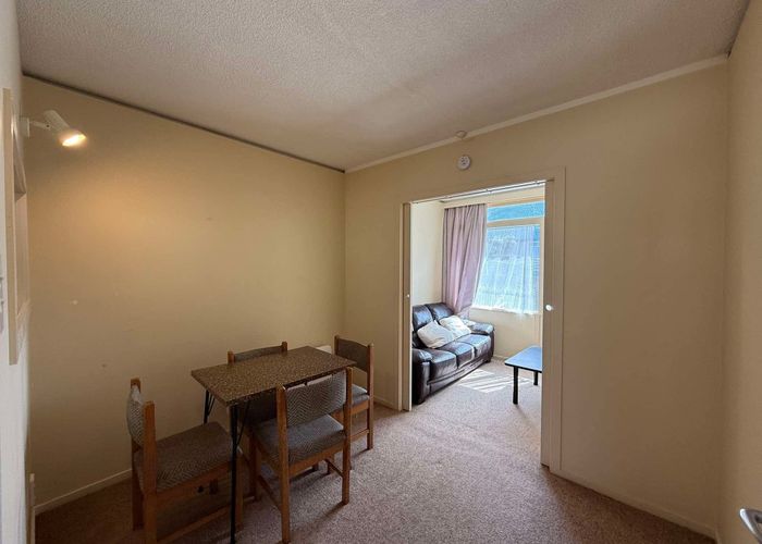 at 4/35 Campbell Terrace, Petone, Lower Hutt, Wellington