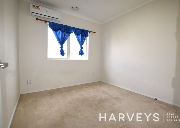  at 1/145 Tiriwa Drive, Massey, Waitakere City, Auckland