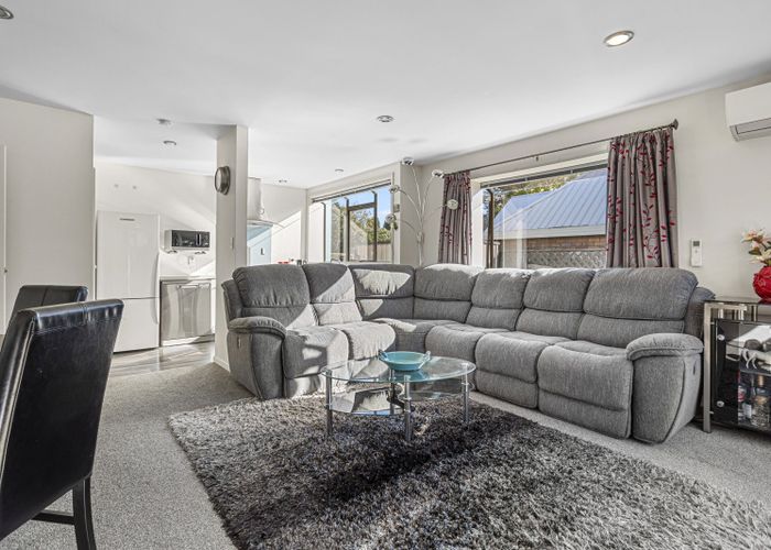  at 2/534 Halswell Road, Halswell, Christchurch