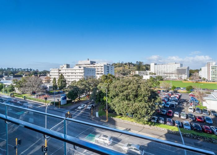  at 411/223B Green Lane West, Epsom, Auckland City, Auckland
