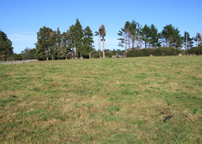  at 0pp 359 Cardiff Road, Stratford West, Stratford, Taranaki