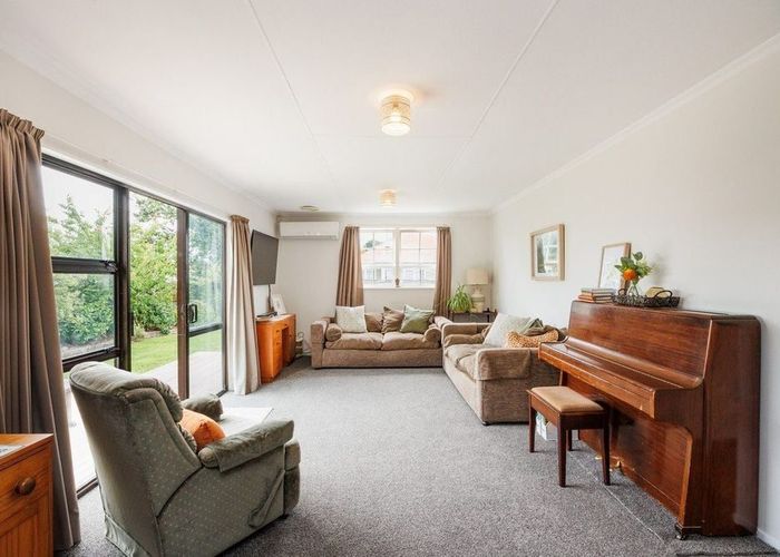  at 920 Tremaine Avenue, Roslyn, Palmerston North