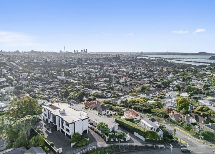  at 96D Upland Road, Remuera, Auckland City, Auckland