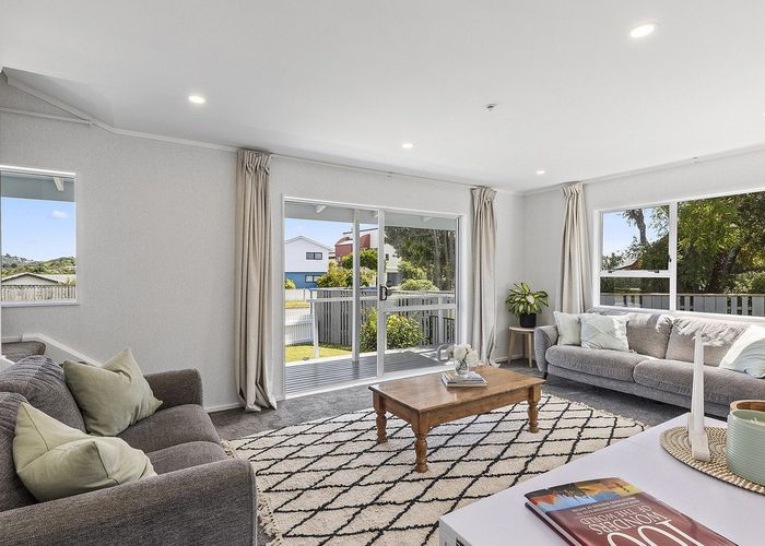  at 35 James Cook Drive, Whitby, Porirua