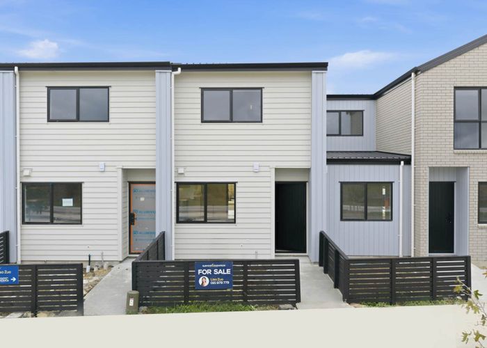  at Unit 2/95 Otuwairoa Esplanade, Papakura, Papakura, Auckland